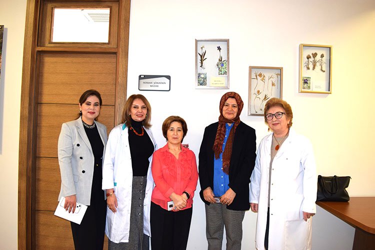 BOTANİKA İNSTİTUTU XARİCİ ƏMƏKDAŞLIĞI GENİŞLƏNDİRİR